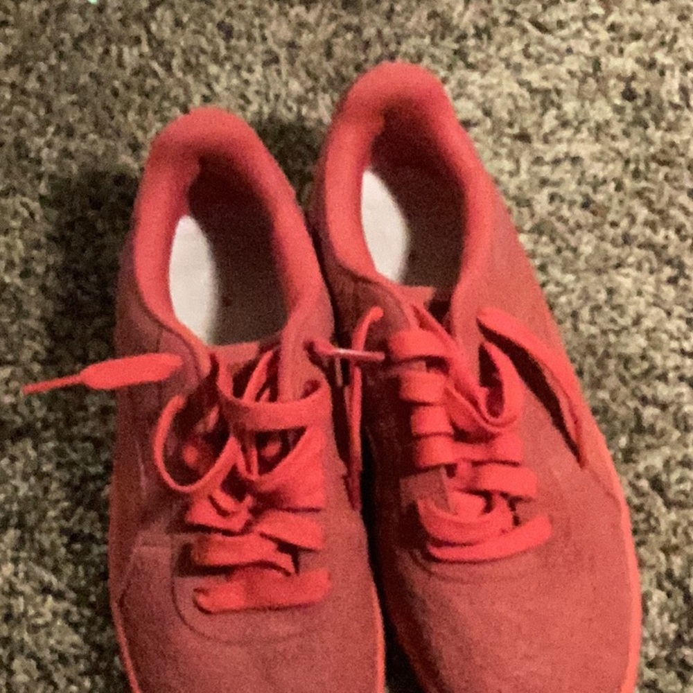 Puma shoes